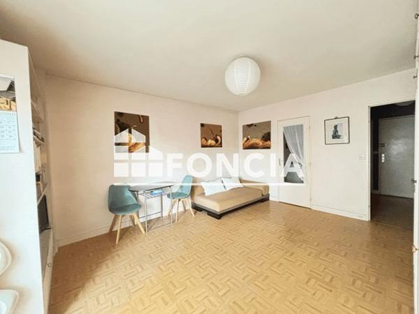 À vendre Studio 31 m² - Paris 75018