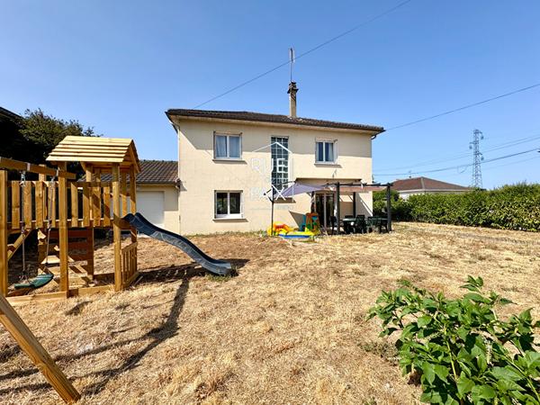 86100 CHATELLERAULT Maison Chatellerault 8 pièce(s) 165 m2