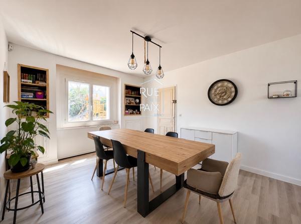 86100 CHATELLERAULT Maison Chatellerault 8 pièce(s) 165 m2