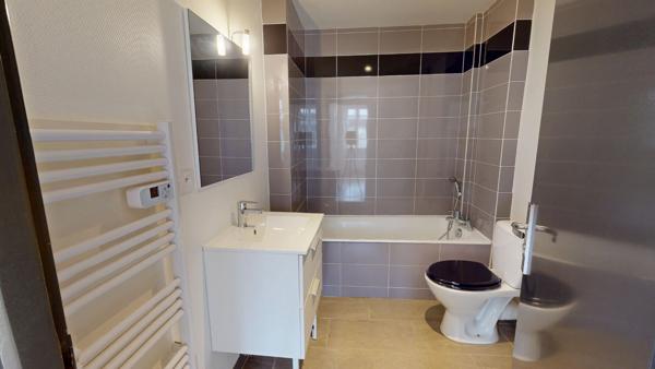 Maison Varambon 3 pièce(s) 101.28 m2