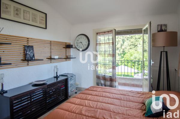 Maison à vendre 10 pièces 244 m² Antibes