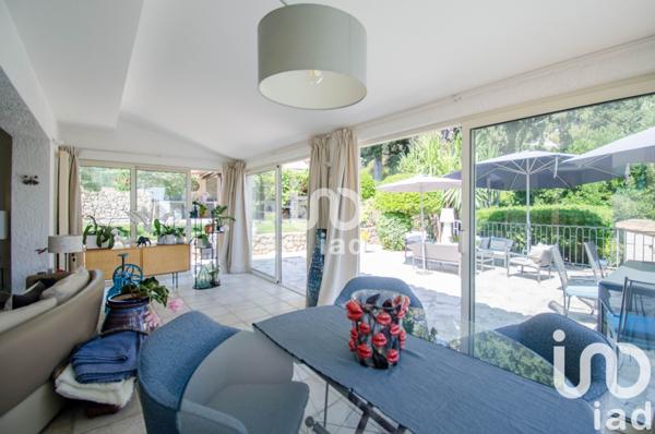 Maison à vendre 10 pièces 244 m² Antibes