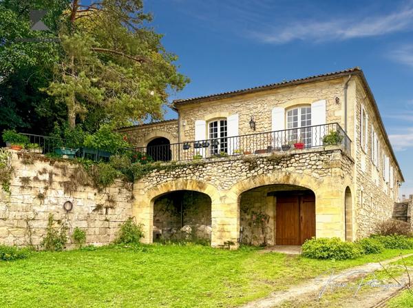 Propriété d’Exception en Bord de Dordogne