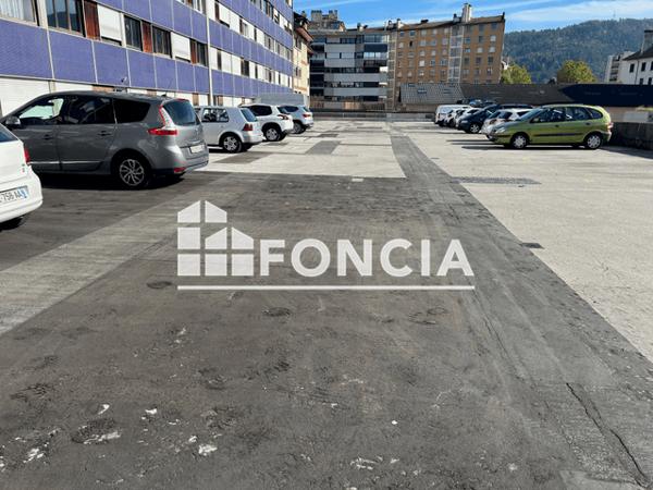 Location Parking - 15 AVENUE DU RHONE Annecy 74000