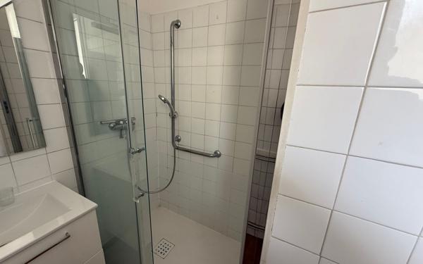 Maison à vendre    6 pièces •  Milhaud