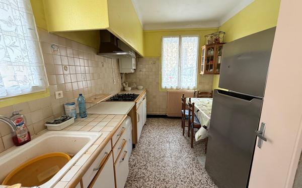 Maison à vendre    6 pièces •  Milhaud