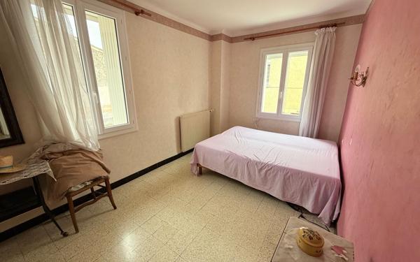 Maison à vendre    6 pièces •  Milhaud