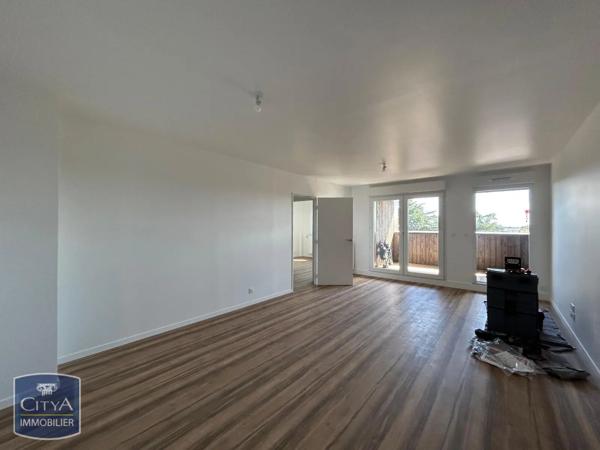 Appartement à louer 3 pièces 63.9m² Angers (49000)