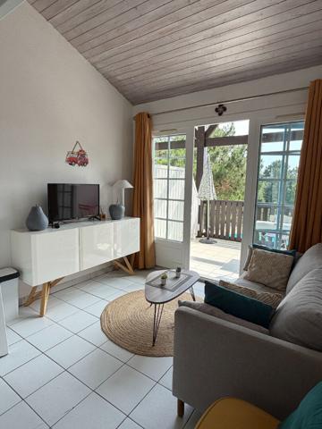 T2 + mezzanine, piscine et vue golf