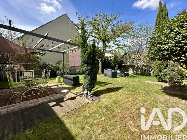 Maison à vendre 4 pièces 54,57 m² Sainte-Geneviève-des-Bois