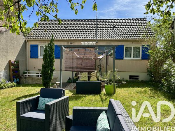 Maison à vendre 4 pièces 54,57 m² Sainte-Geneviève-des-Bois