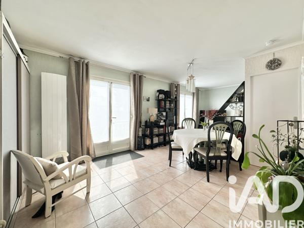 Maison à vendre 4 pièces 54,57 m² Sainte-Geneviève-des-Bois