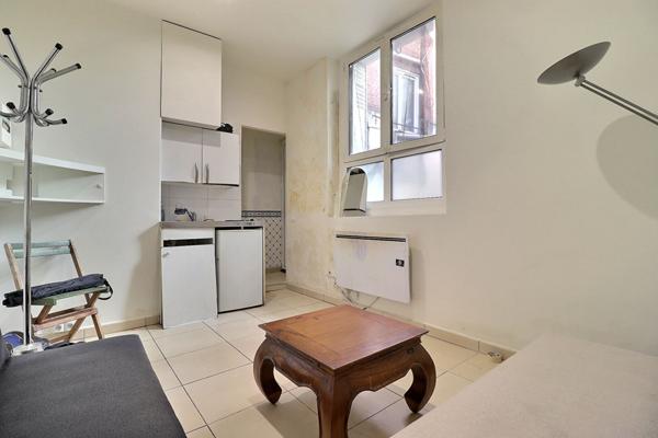 LOCAL COMMERCIAL 20m² + STUDIO D'HABITATION 13M²