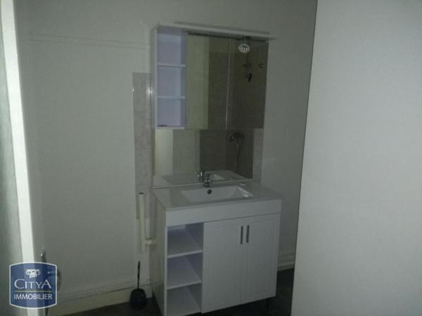 Appartement à louer 1 pièce 27.32m²