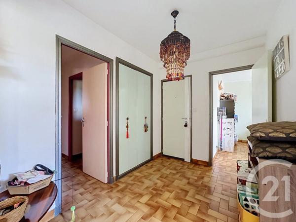 Appartement T4 à vendre  4 pièces - 83,78 m 2   AGDE  - 34