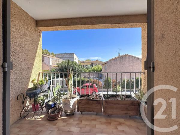 Appartement T4 à vendre  4 pièces - 83,78 m 2   AGDE  - 34