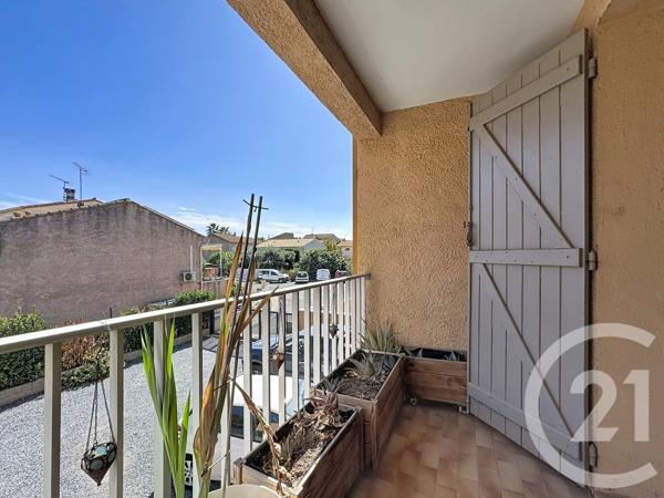 Appartement T4 à vendre  4 pièces - 83,78 m 2   AGDE  - 34