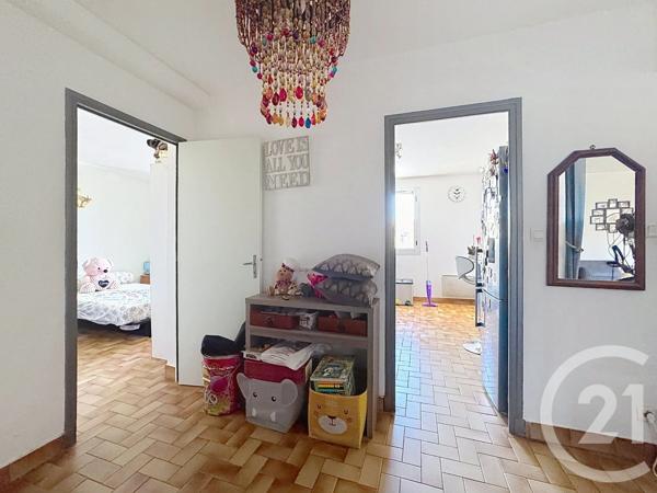 Appartement T4 à vendre  4 pièces - 83,78 m 2   AGDE  - 34