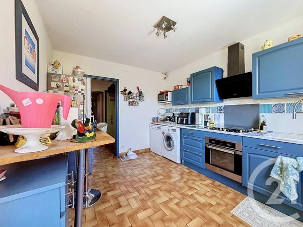 Appartement T4 à vendre  4 pièces - 83,78 m 2   AGDE  - 34