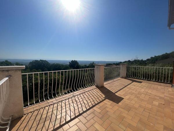 Maison individuelle T5 - Pierrevert - Réf. G34