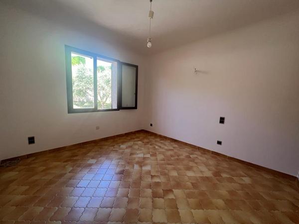 Maison individuelle T5 - Pierrevert - Réf. G34