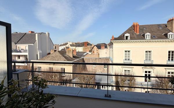 Appartement à vendre    4 pièces • 106,05 m2 Nantes