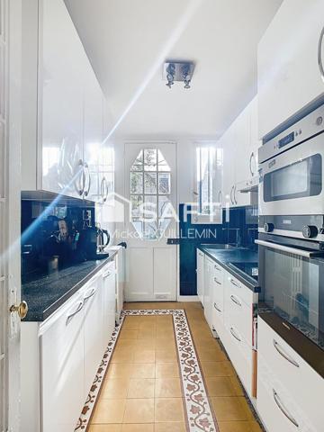 Élégance architecturale à Enghien-les-Bains