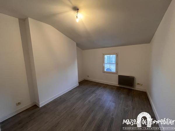 Vente Immeuble - Investissez au cœur de Cognac ! Emplacement premium