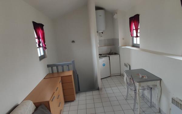 Appartement à louer    1 pièce • 15,18 m2 Nîmes