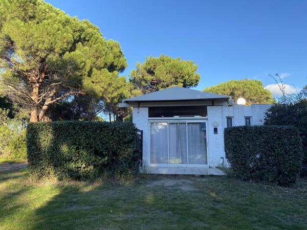 Pour Investissement .Bungalow en Club Bord de Mer BORGO Haute Corse