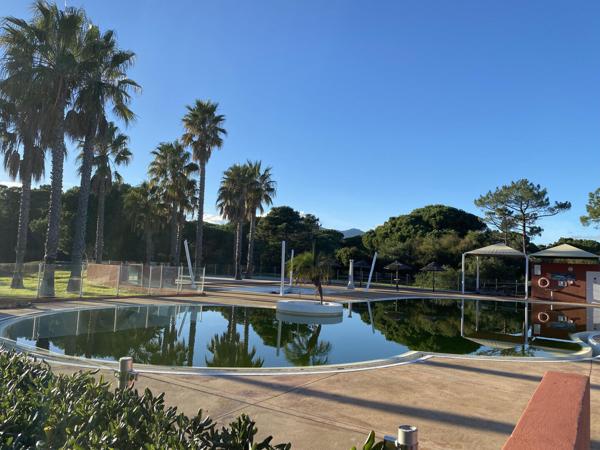 Pour Investissement .Bungalow en Club Bord de Mer BORGO Haute Corse