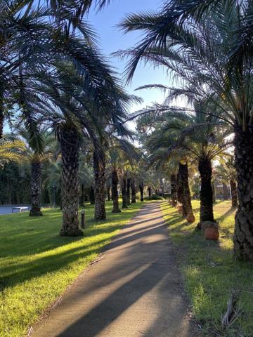 Pour Investissement .Bungalow en Club Bord de Mer BORGO Haute Corse