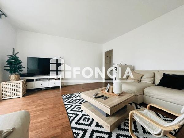 Location Appartement 4 pièces 75.64 m² - 12 PLACE MIRABEAU Soisy Sous Montmorency 95230