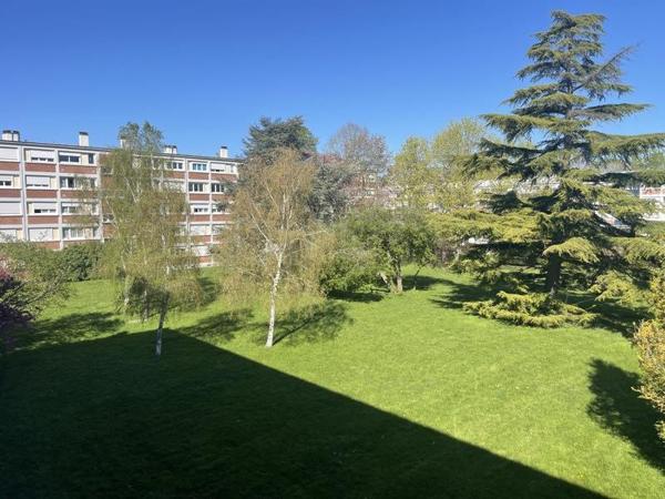 Appartement à vendre |  Aubergenville |  4 pièces | 74 m²