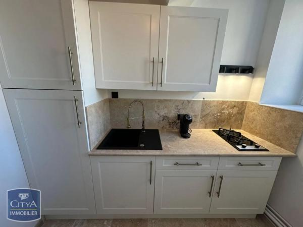 Appartement à louer 1 pièce 33.11m² Chinon (37500)