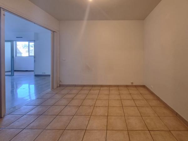 Appartement 2 pièces - 53 m² Exclusivité efficity