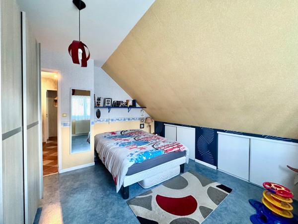 Maison 5 pièce(s) 4 chambre(s) 112 m²