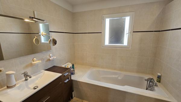 Frontignan (34110) SUPERBE VILLA 140M² SUR LES HAUTEURS DE FRONTIGNAN