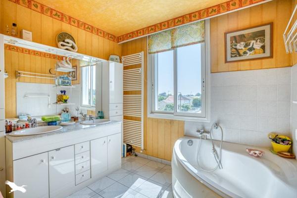 Maison à vendre 185 000 € Marmande 6 p 126 m² DPE D
