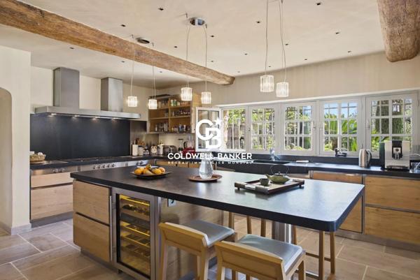 Propriété 14 pièces à vendre La Colle sur Loup - 06480 / Réf: 1124