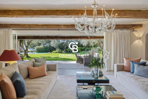 Propriété 14 pièces à vendre La Colle sur Loup - 06480 / Réf: 1124