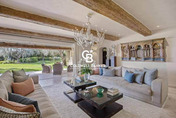 Propriété 14 pièces à vendre La Colle sur Loup - 06480 / Réf: 1124