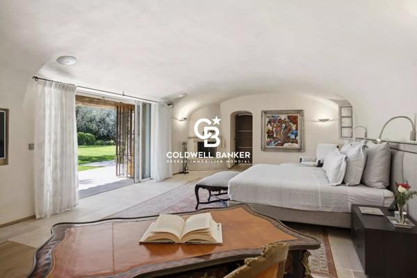 Propriété 14 pièces à vendre La Colle sur Loup - 06480 / Réf: 1124