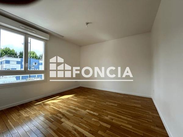 À vendre Appartement 3 pièces 63 m² - Corbeil-essonnes 91100