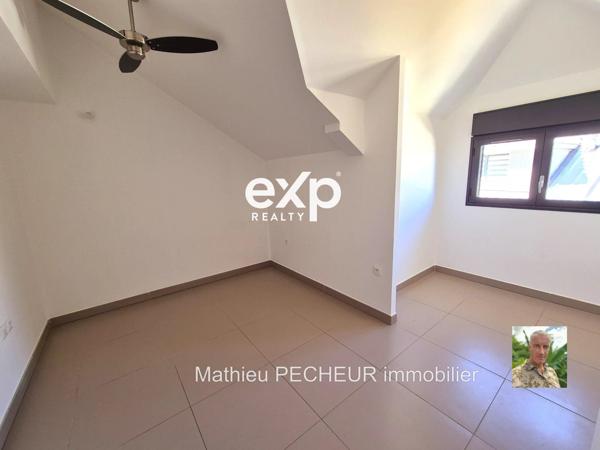 Saint-Gilles-Les-Bains / Centre-ville / Appartement T4 Duplex(3 chambres) 101.62 m2