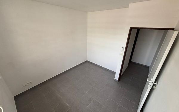 Appartement à louer    3 pièces • 62,22 m2 Remire-Montjoly