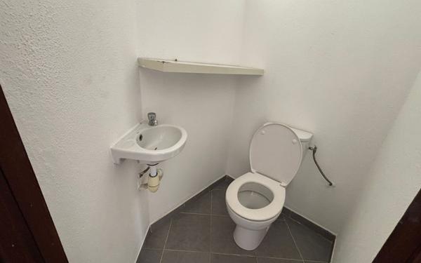 Appartement à louer    3 pièces • 62,22 m2 Remire-Montjoly