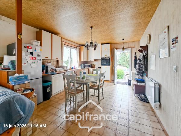 Maison avec sous sol total 6 pièces LE CHATELET (18)