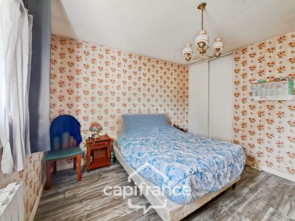 Maison avec sous sol total 6 pièces LE CHATELET (18)