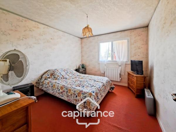 Maison avec sous sol total 6 pièces LE CHATELET (18)
